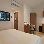 Novallure Downtown - Short Stay Apartments