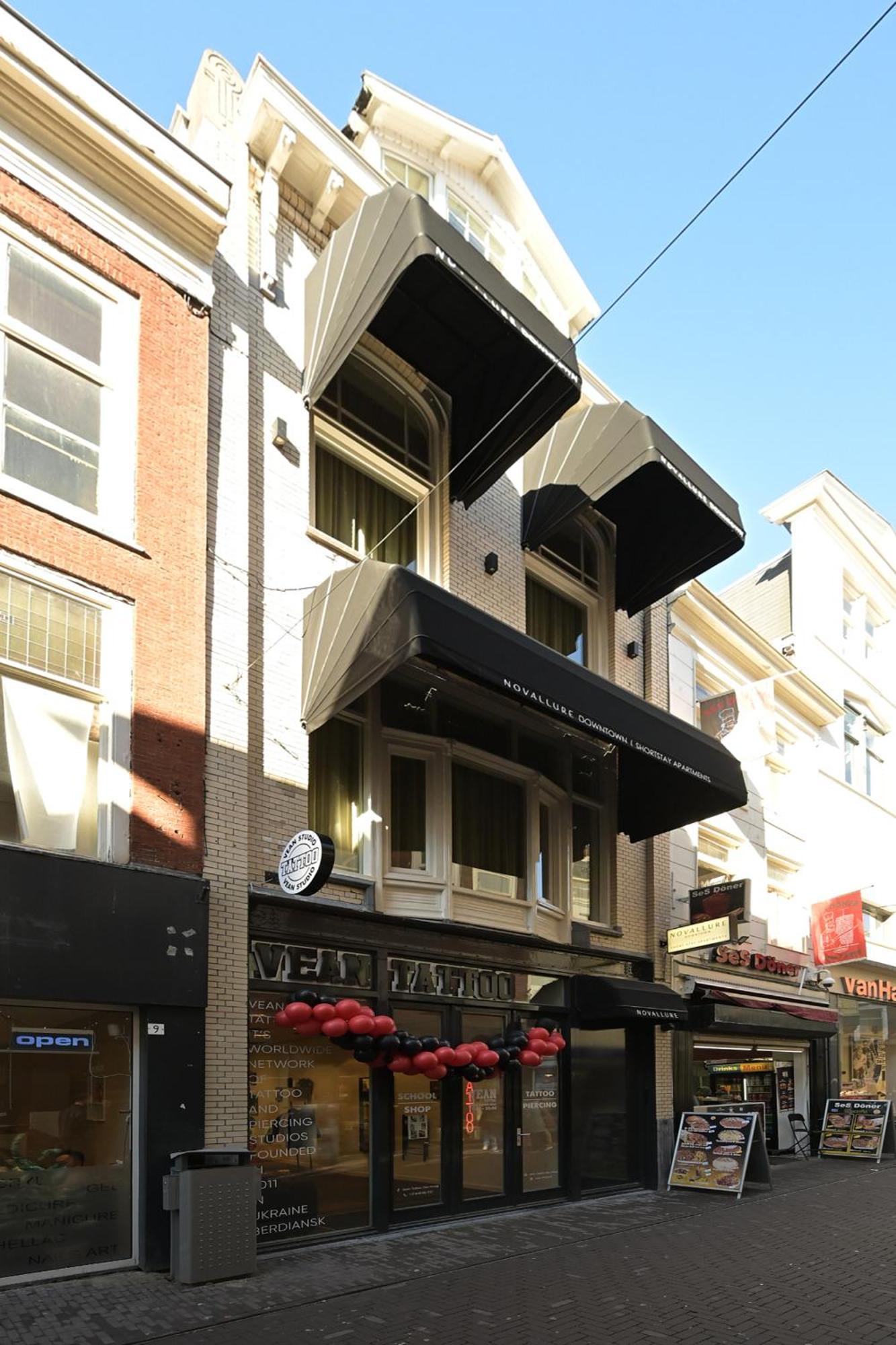 Novallure Downtown - Short Den Haag