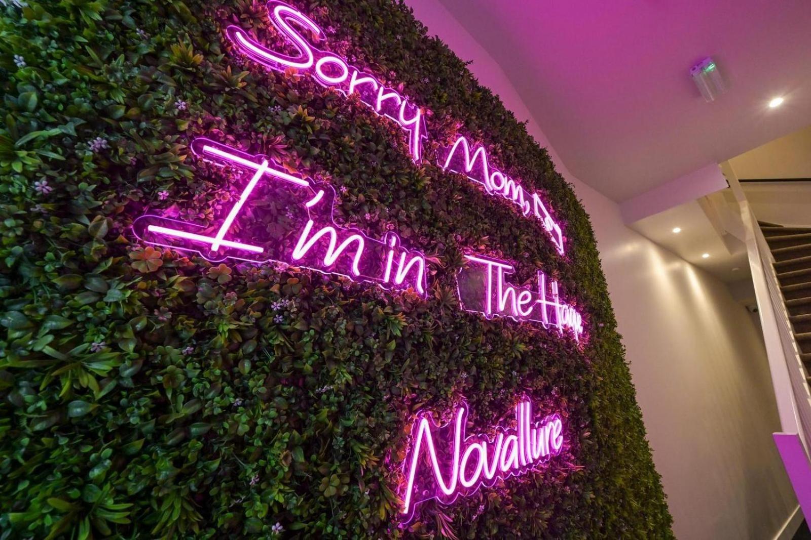 Novallure Downtown - Short *