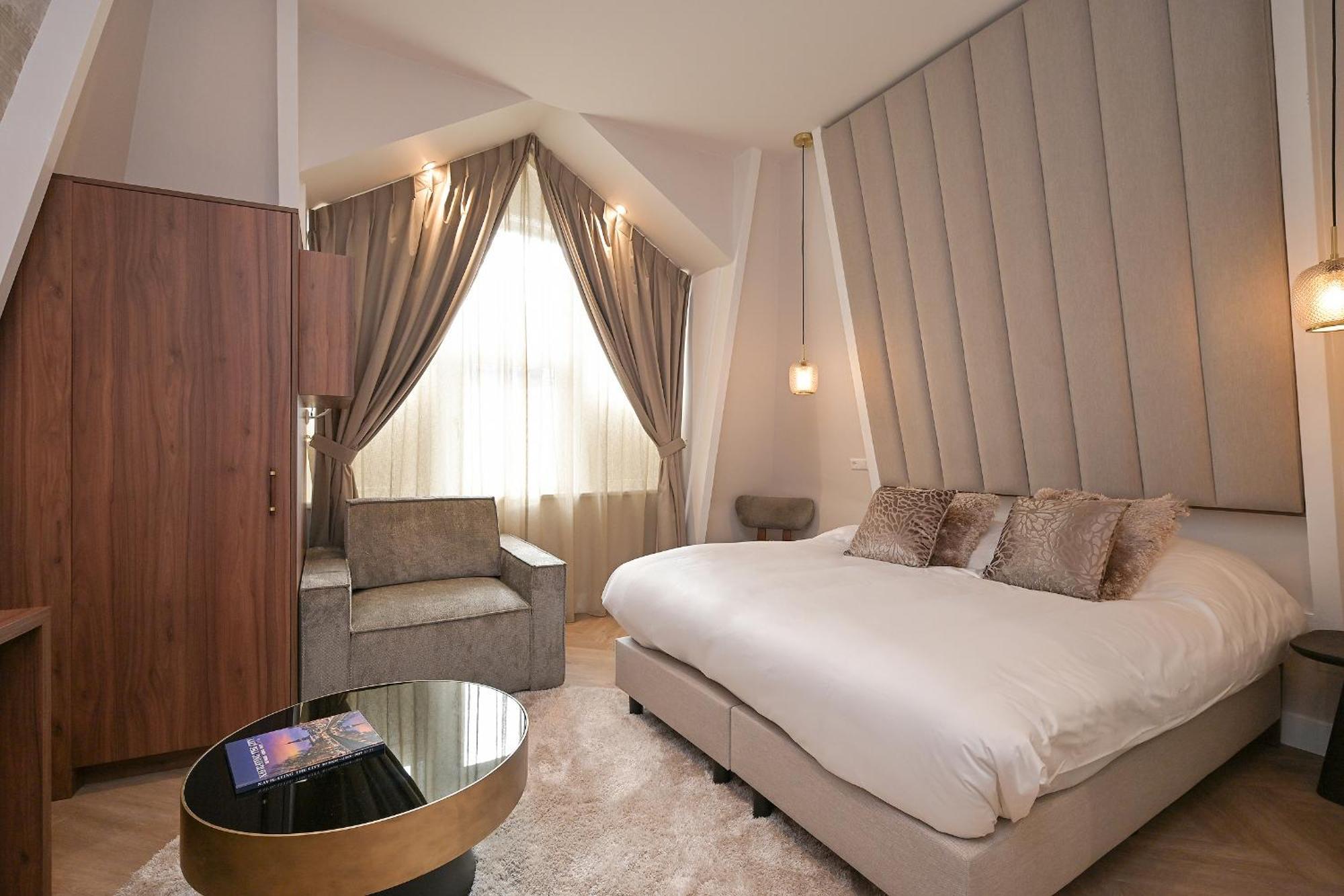 Hotel Novallure Downtown - Short Den Haag