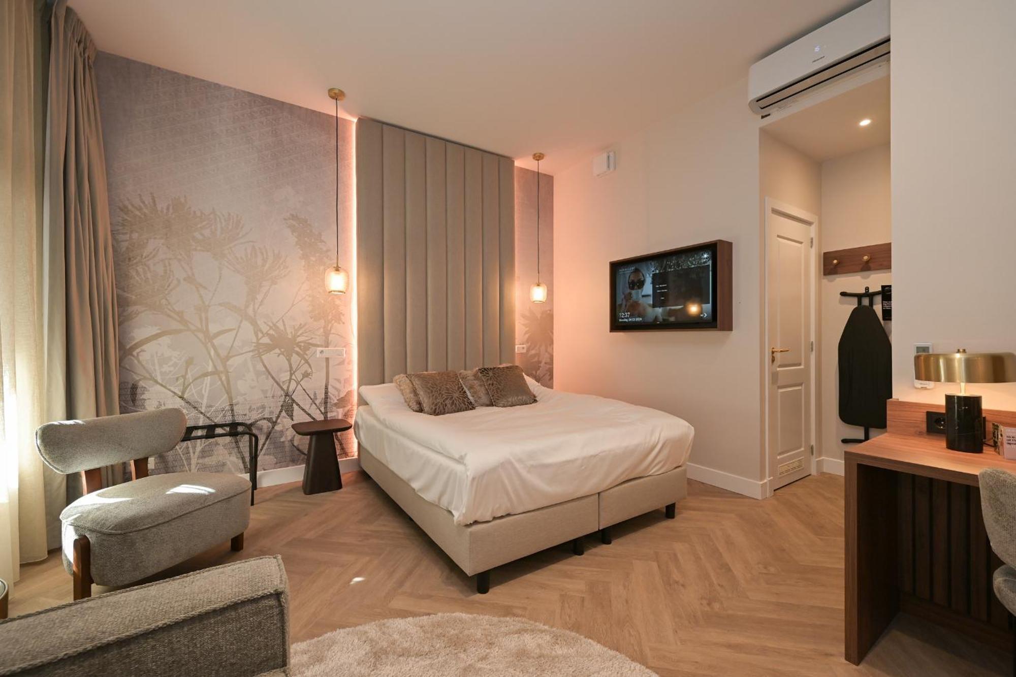 Hotel Novallure Downtown - Short Den Haag