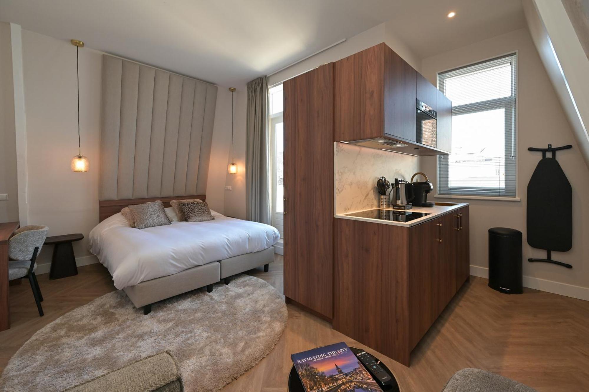 Novallure Downtown - Short Hotel Den Haag