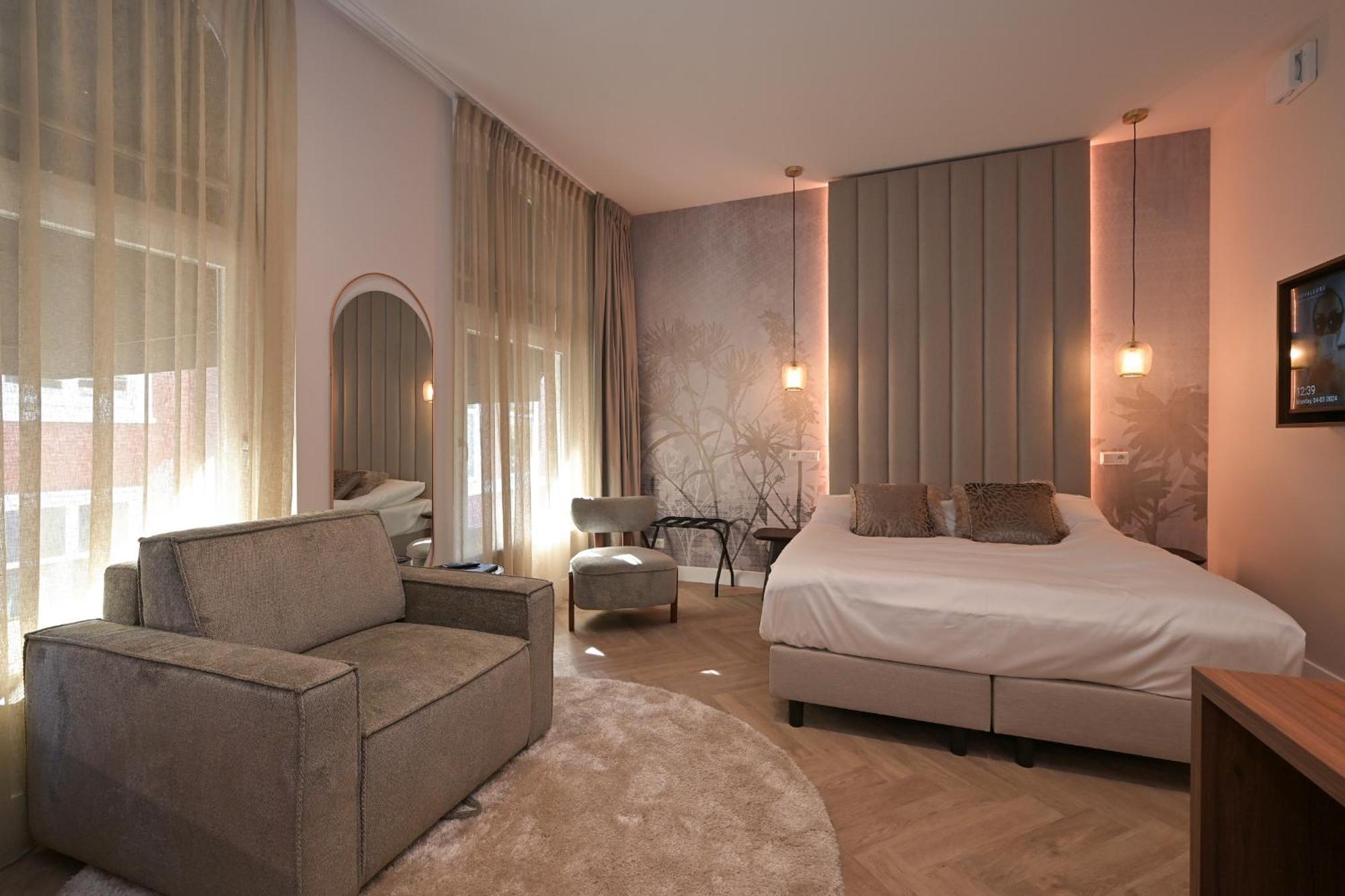 Novallure Downtown - Short Hotel