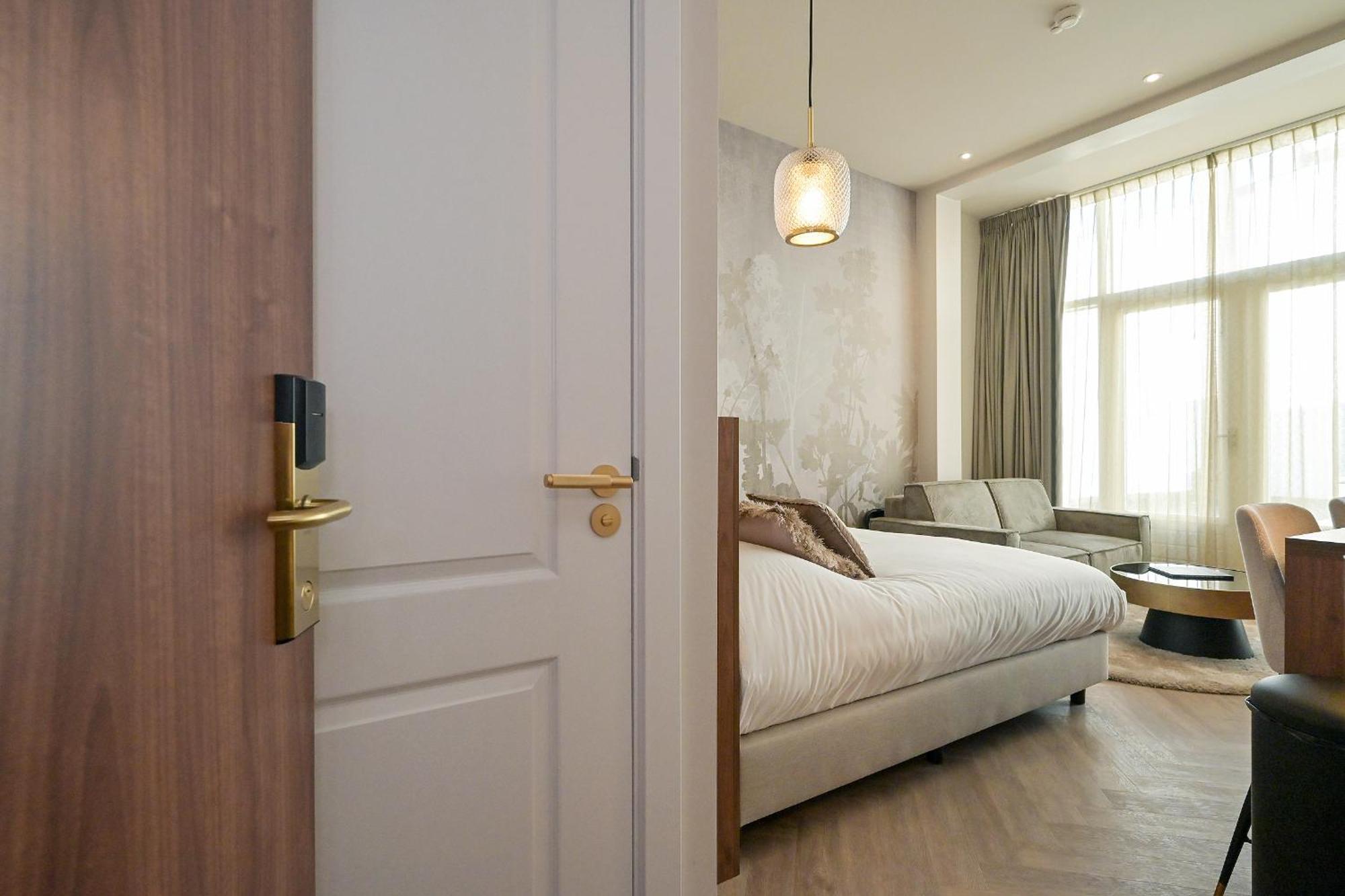 Hotel Novallure Downtown - Short Den Haag