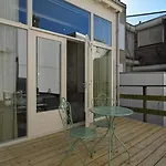 Novallure Downtown - Short Stay Apartments