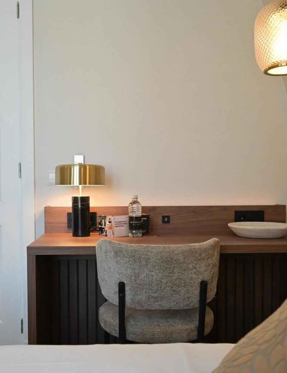 Novallure Downtown - Short 3*